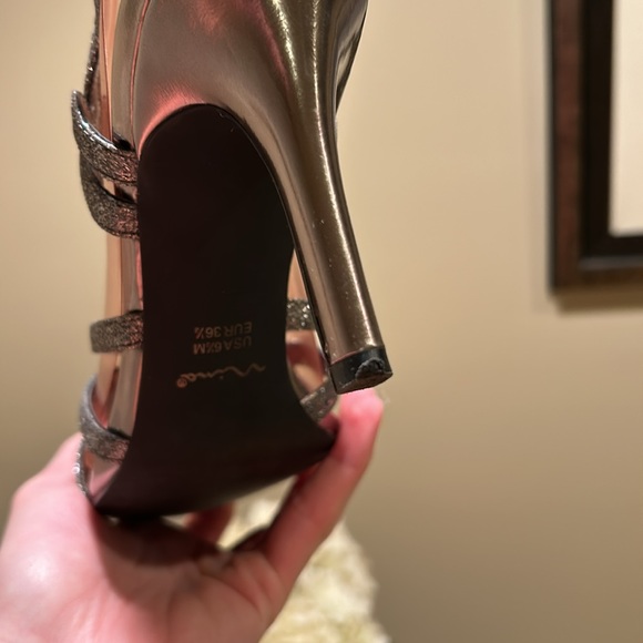 Nina heels - Picture 5 of 8